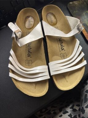 Birkenstock Women's White Strappy Comfort Sandals
